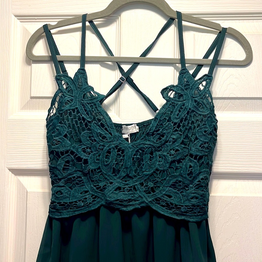 NWT green top